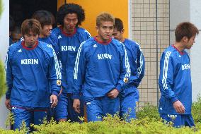 (1)Japan squad braces up for international friendlies